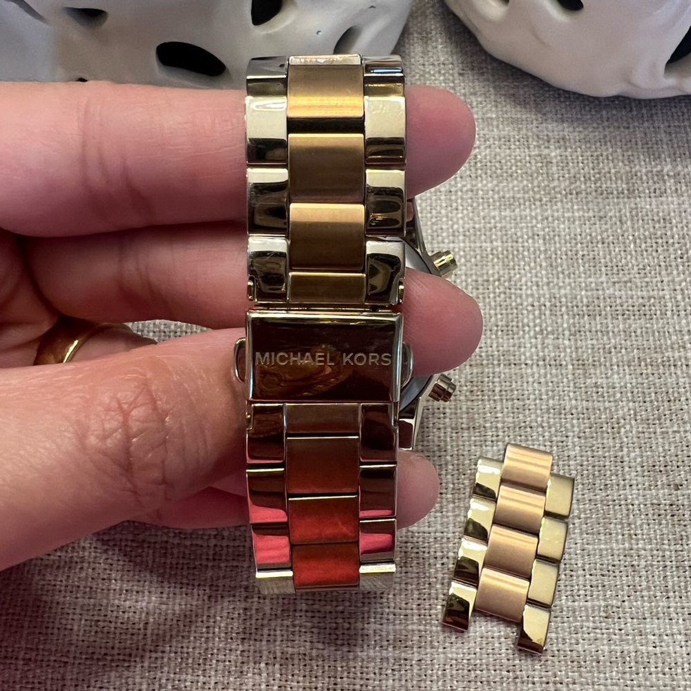 Authentic Michael Kors Women Ritz Watch - Picture 10 of 13